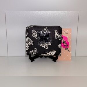 Betsey Johnson Luv Betsey LB Money Wallet